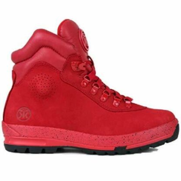 Game changer hiking boots 💕NIB💕 - Picture 2 of 3